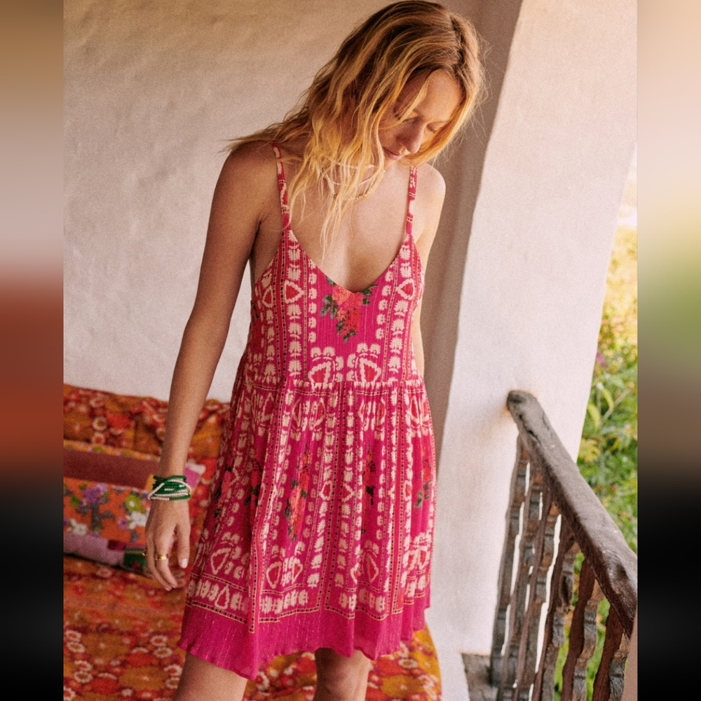 Sezane Kalye Short Dress - Picture 1 of 6